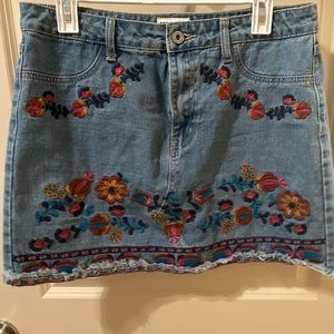 Umber brand denim embroidered boho mini skirt size large